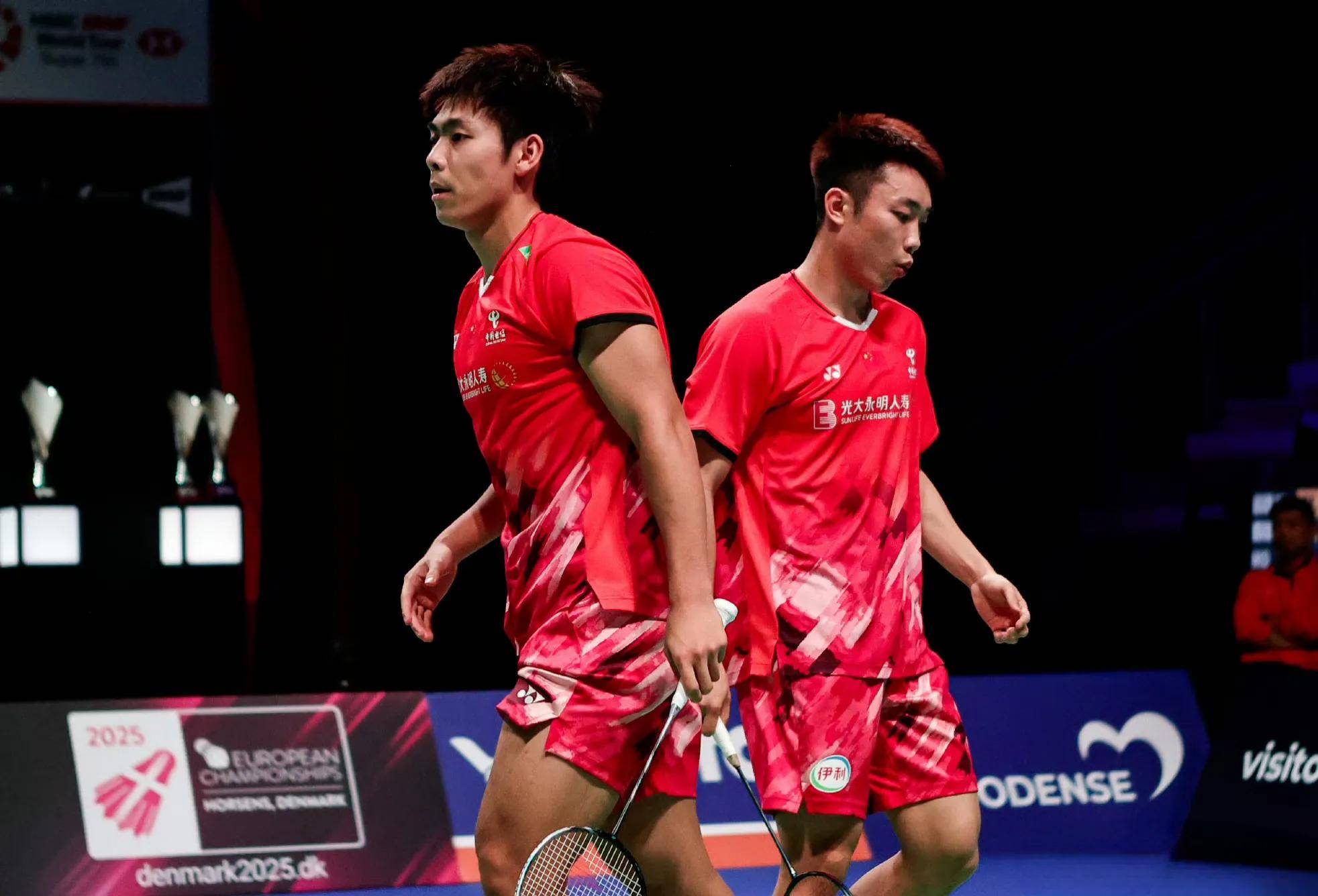 开云体育官网-中国羽毛球队鏖战印度羽毛球队，林丹三分雨点燃全场的简单介绍