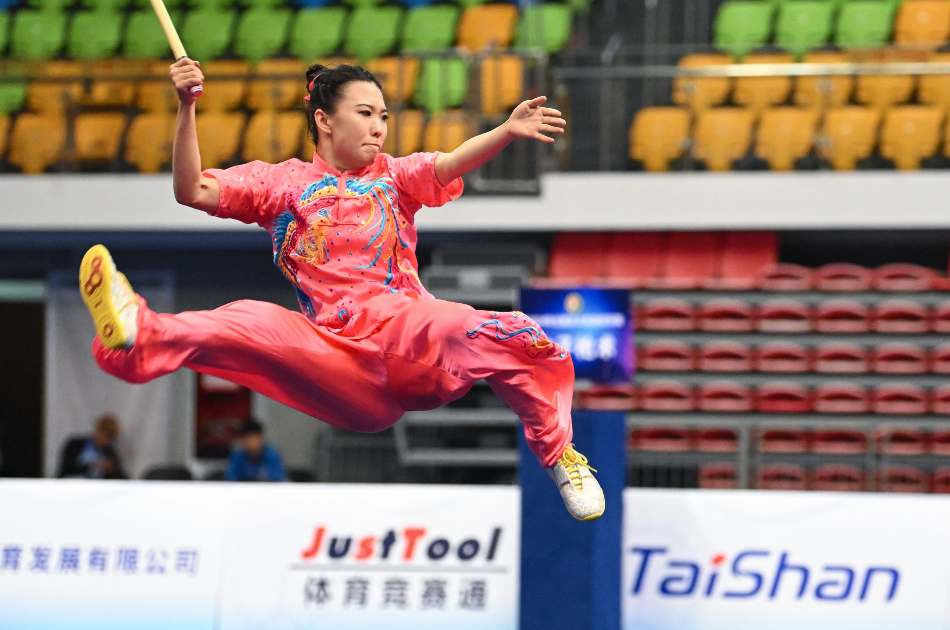 武林风单打选手勇夺金牌,实力碾压对手 武林风单打选手勇夺金牌,实力碾压对手